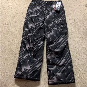 Boys size XL brand new with tags snow pants